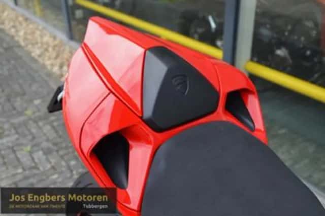 Ducati Panigale 1199 S (2013) thumbnail 6