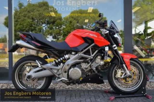 Aprilia Shiver 750 (2011) thumbnail 1