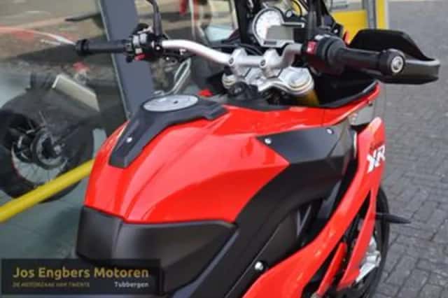 BMW S 1000 XR (2016) thumbnail 4