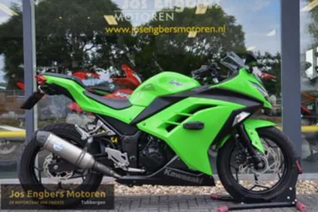 Kawasaki Ninja 300 (2013) thumbnail 1
