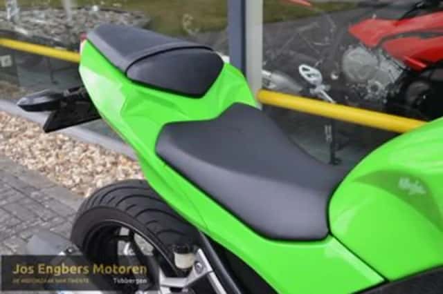 Kawasaki Ninja 300 (2013) thumbnail 5