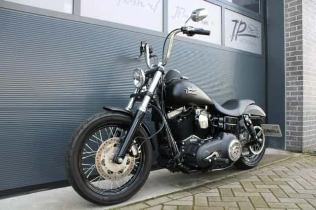 Harley-Davidson Occassions (0) thumbnail 2