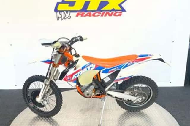 KTM 350 EXC-F SIX Days (2016) thumbnail 4