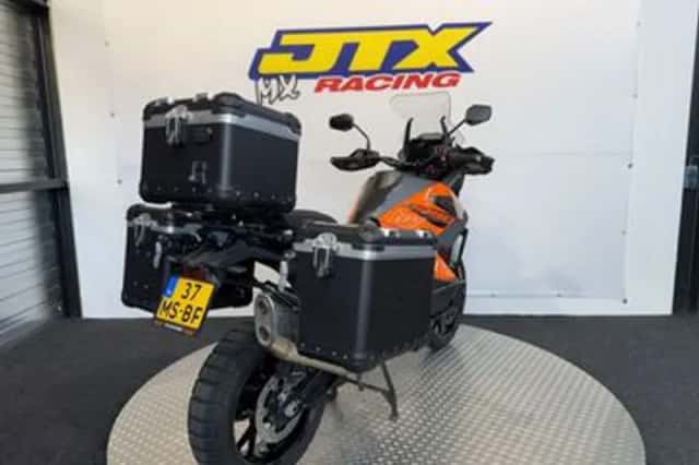 KTM 1290 Super Adventure S (2022) thumbnail 5