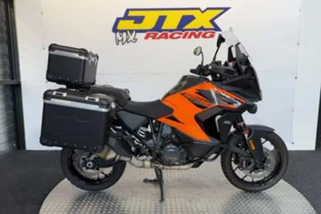 KTM 1290 Super Adventure S (2022) thumbnail 6