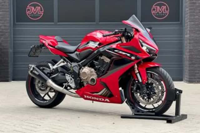 Honda CBR 650 R (2022) thumbnail 1