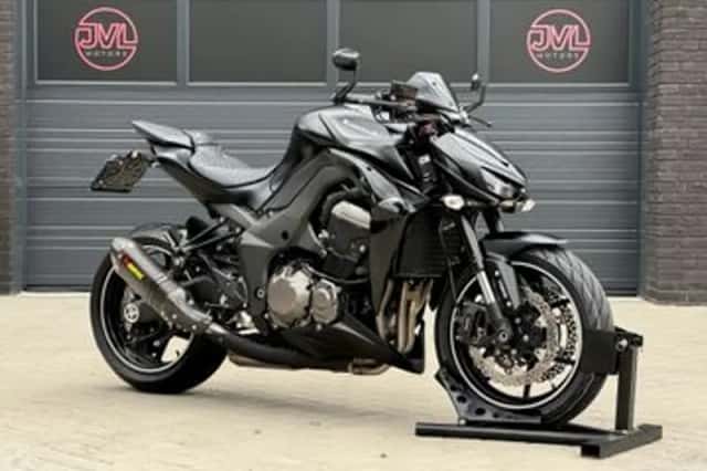 KAWASAKI Z1000 ABS (2015) thumbnail 1