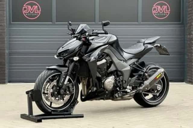 KAWASAKI Z1000 ABS (2015) thumbnail 3