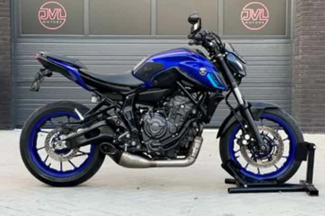 YAMAHA MT 07 ABS (2022) thumbnail 2