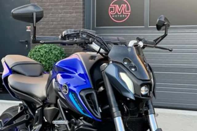 YAMAHA MT 07 ABS (2022) thumbnail 5