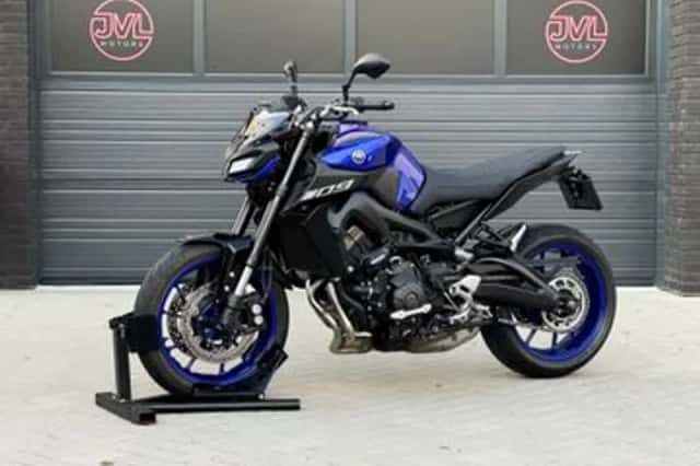 Yamaha MT-09 (2018) thumbnail 3