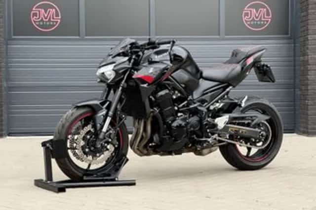 Kawasaki Z900 (2020) thumbnail 3
