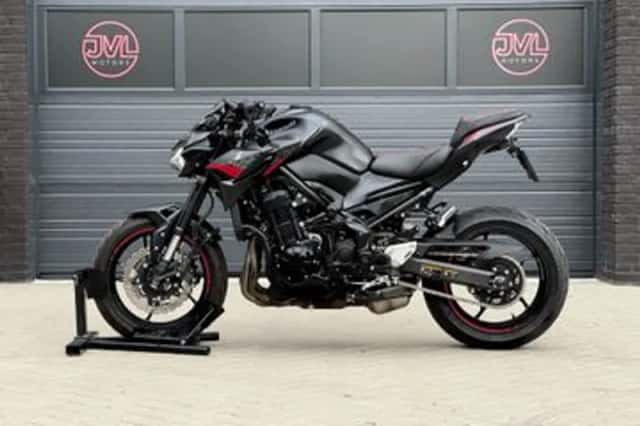 Kawasaki Z900 (2020) thumbnail 4