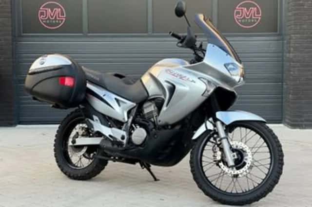 Honda XL 650V Transalp (2005) thumbnail 1