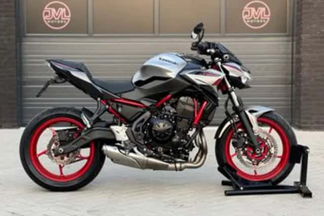 Kawasaki Z650 (2023) thumbnail 2