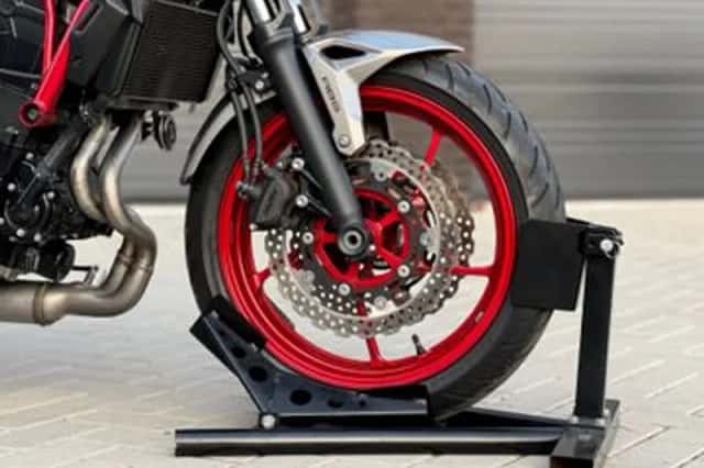 Kawasaki Z650 (2023) thumbnail 6