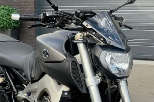 Yamaha MT-09 (2013) thumbnail 5