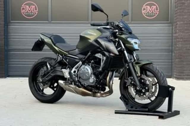 Kawasaki Z650 (2018) thumbnail 1