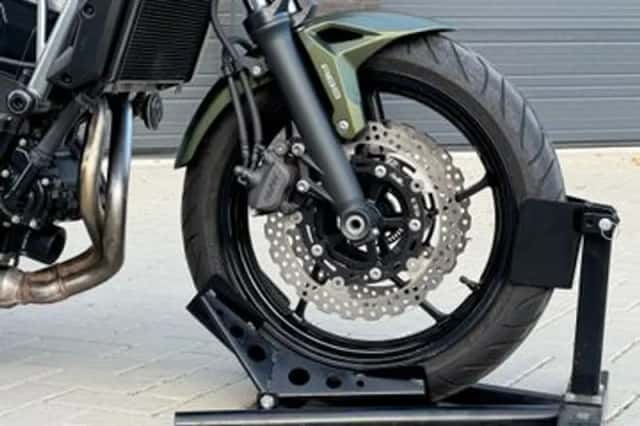 Kawasaki Z650 (2018) thumbnail 6