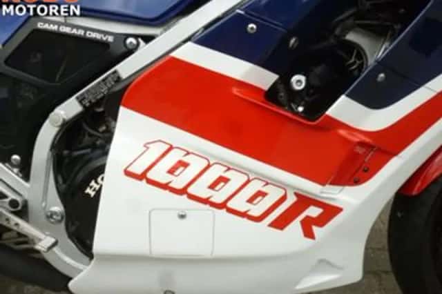Honda VF 1000 R (1986) thumbnail 2