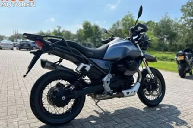 Moto Guzzi V85 TT (2019) thumbnail 4