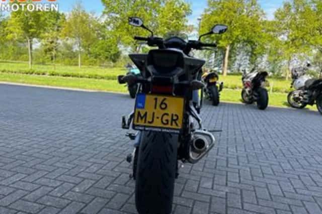 Honda VFR800X (2011) thumbnail 4