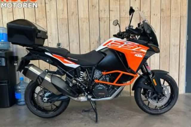 KTM 1290 Super Adventure (2018) thumbnail 1