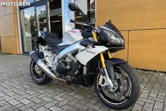 Aprilia Tuono V4 (2014) thumbnail 2