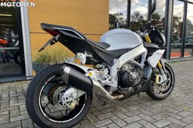 Aprilia Tuono V4 (2014) thumbnail 3