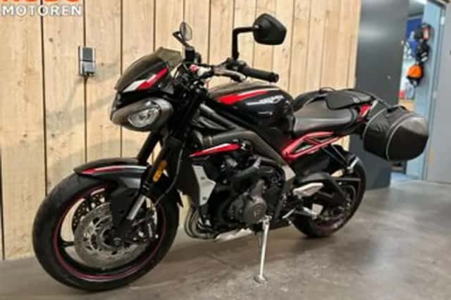 Triumph Street Triple R (2020) thumbnail 3