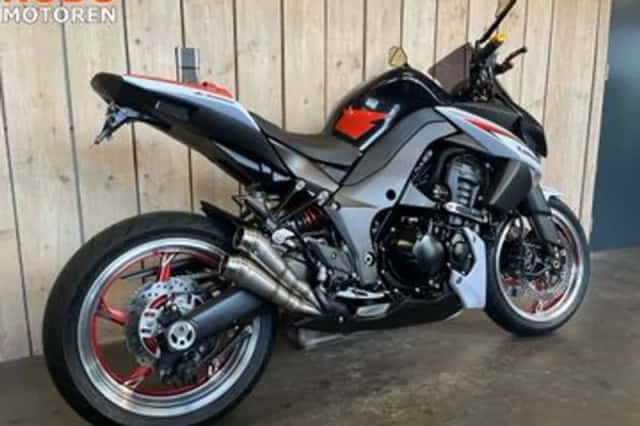 Kawasaki Z1000 (2013) thumbnail 3
