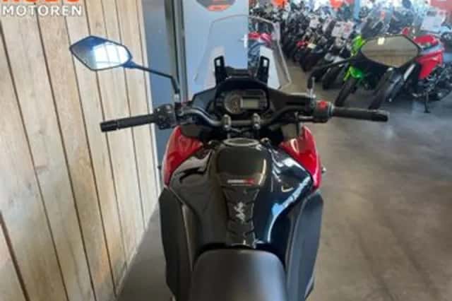 Kawasaki Versys 1000 (2019) thumbnail 5