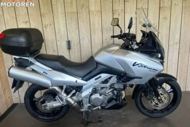 Suzuki DL1000 (2004) thumbnail 1