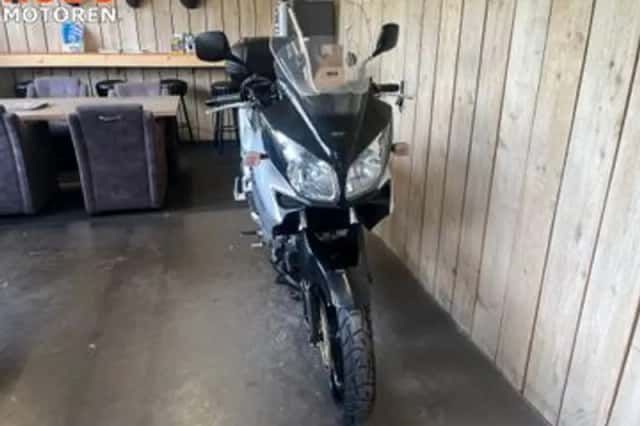 Suzuki DL1000 (2004) thumbnail 6