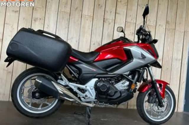 Honda NC 750XA (2016) thumbnail 1