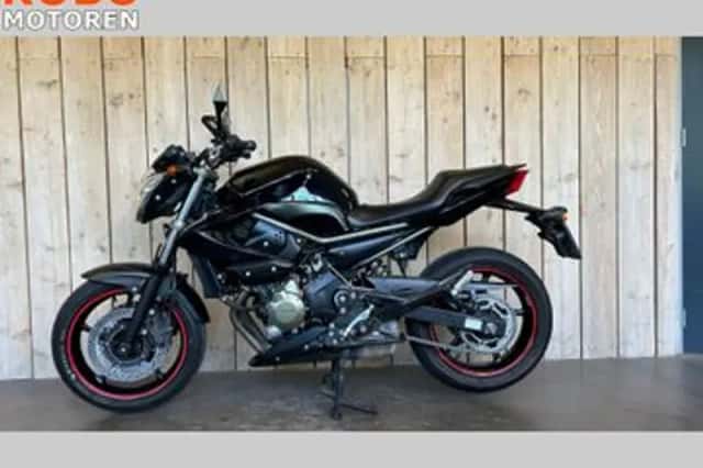 Yamaha XJ6 (2009) thumbnail 2