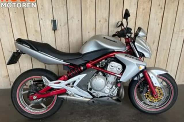 Kawasaki Er-6n (2006) thumbnail 1