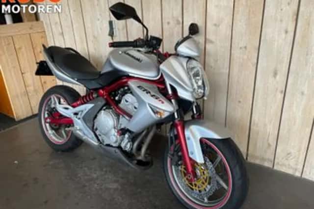 Kawasaki Er-6n (2006) thumbnail 2
