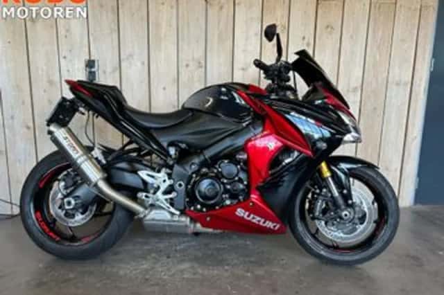 Suzuki GSX S 1000F (2016) thumbnail 1