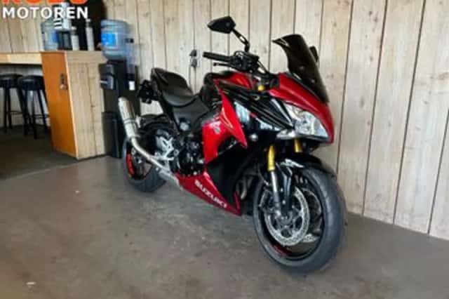 Suzuki GSX S 1000F (2016) thumbnail 2