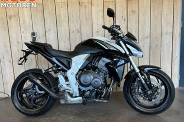 Honda CB1000R (2015) thumbnail 1