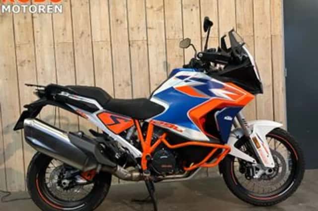 KTM 1290 Super Adventure R (2024) thumbnail 1