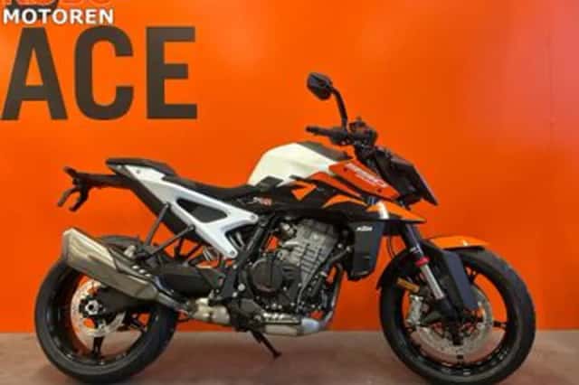 KTM 990 Duke (2026) thumbnail 1