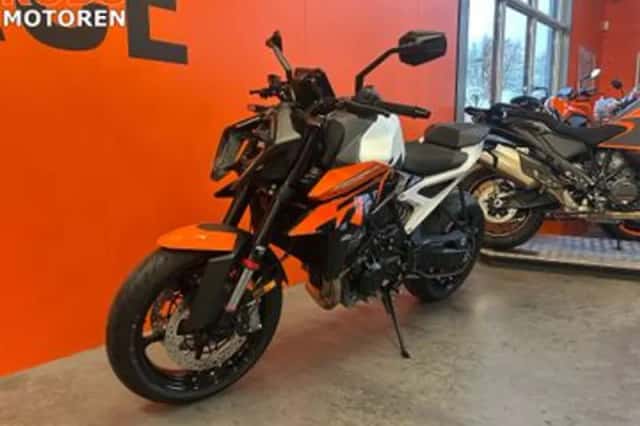 KTM 990 Duke (2026) thumbnail 5
