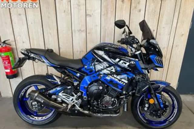 Yamaha MT-10 (2016) thumbnail 1