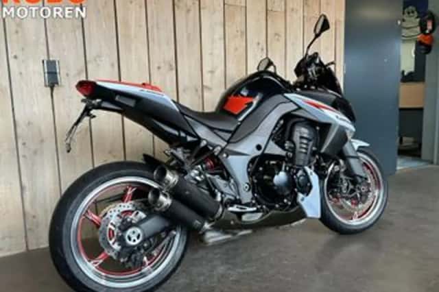 Kawasaki Z1000 (2013) thumbnail 2