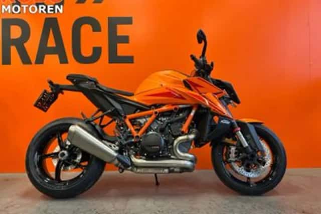 KTM 1390 Super Duke R (2026) thumbnail 1