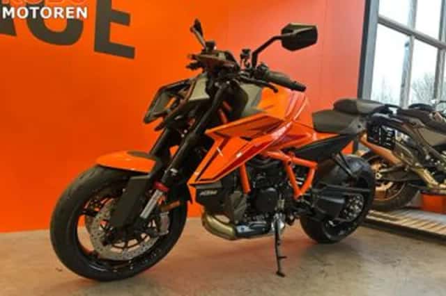 KTM 1390 Super Duke R (2026) thumbnail 6