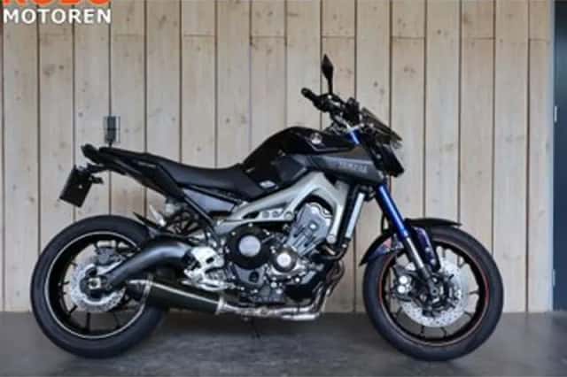 Yamaha MT-09 (2014) thumbnail 1