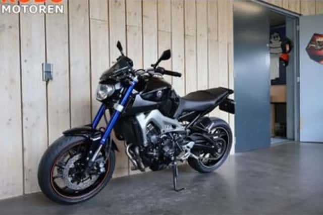 Yamaha MT-09 (2014) thumbnail 6